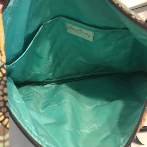 Vera Bradley Crossbody Purse in “Perfect Petals” Pattern - Picture 5 of 8